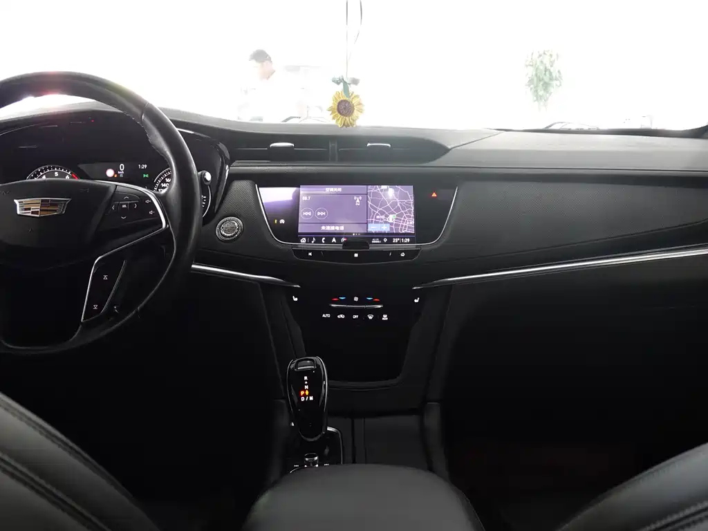 CADILLAC XT5 2020