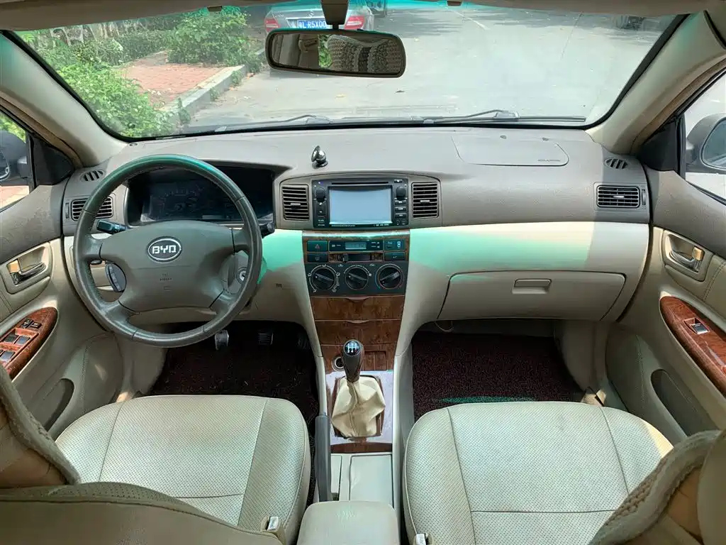 BYD F3 2010