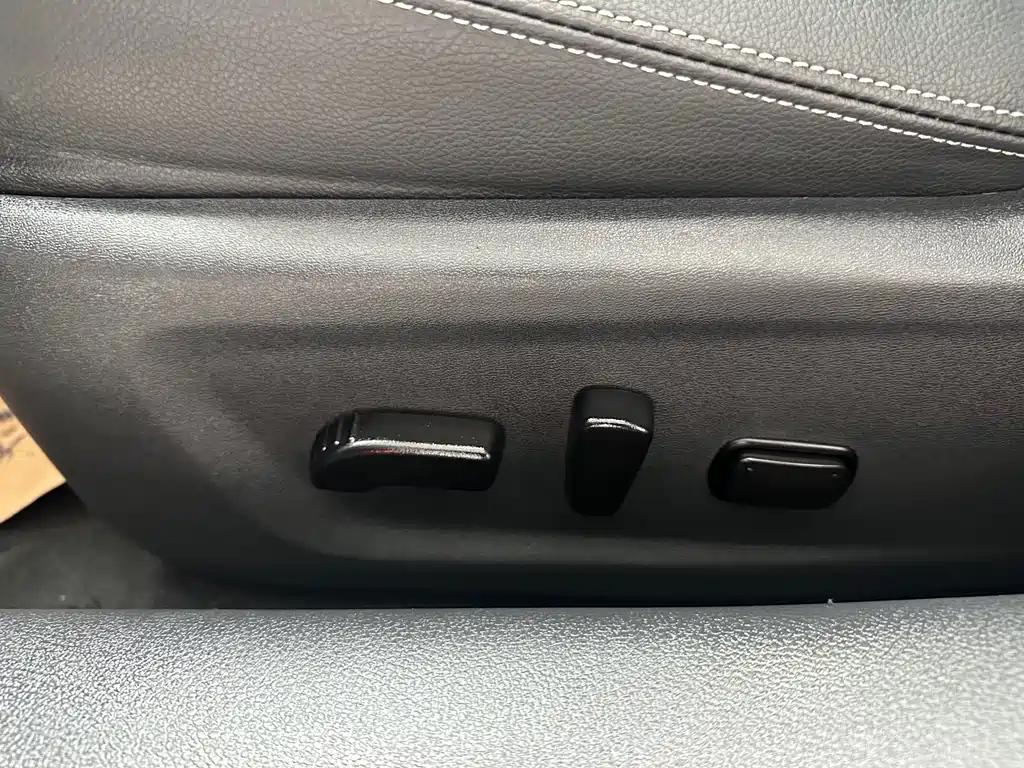 NISSAN TEANA 2022