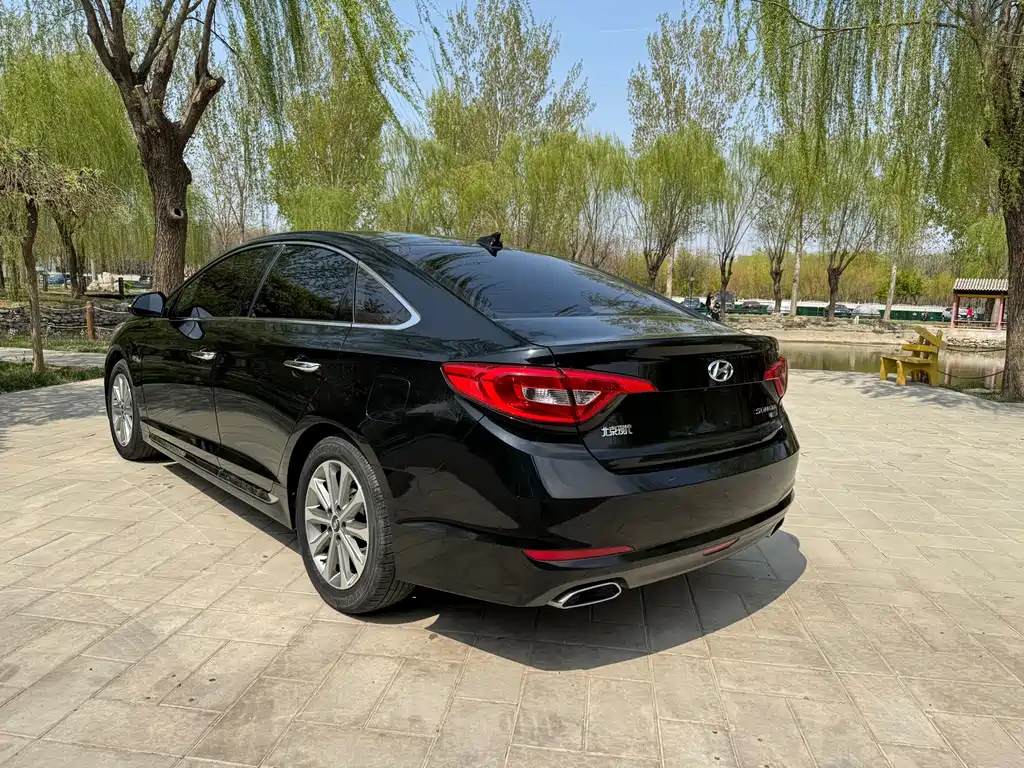HYUNDAI SONATA 2015