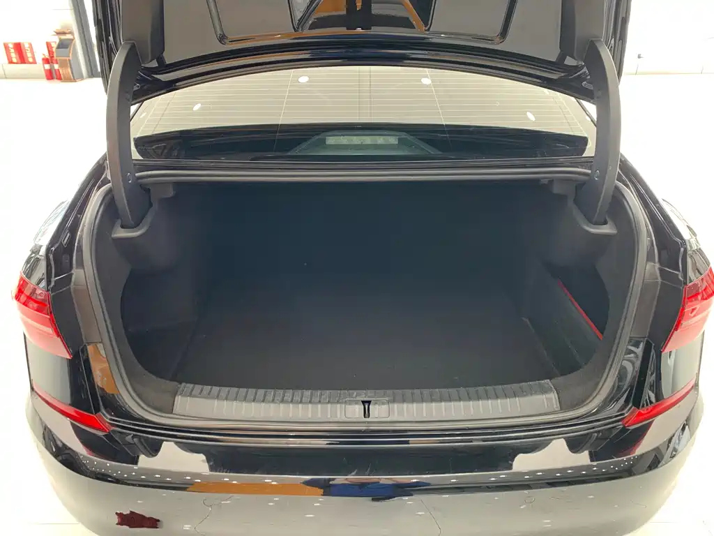 VOLKSWAGEN PASSAT 2020