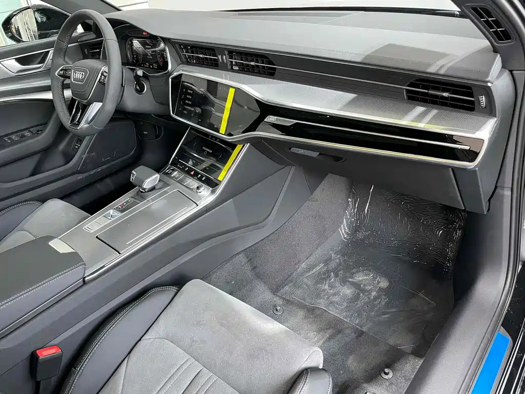 AUDI A6L 2024