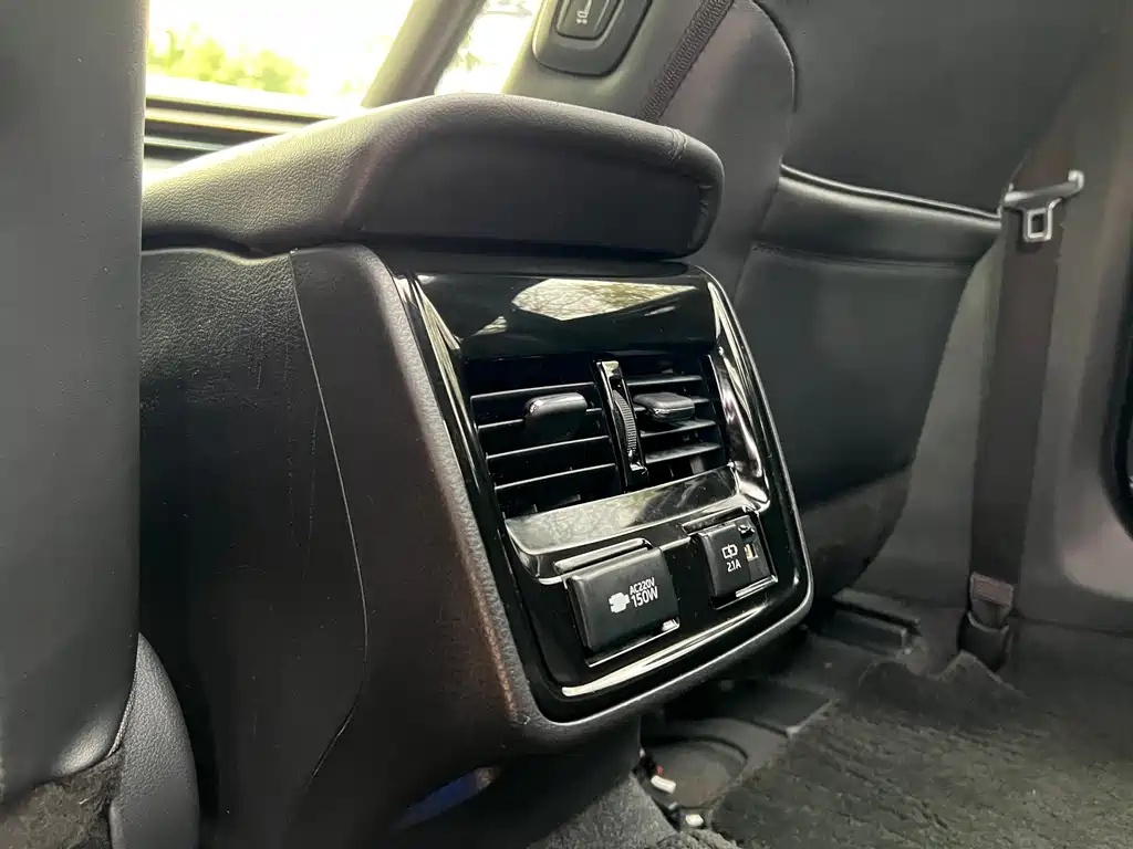 TOYOTA AVALON 2020