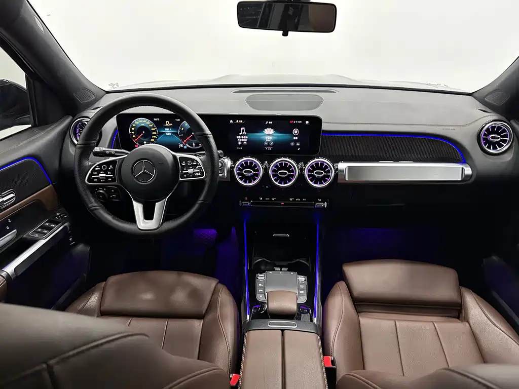 MERCEDES BENZ GLB 2020