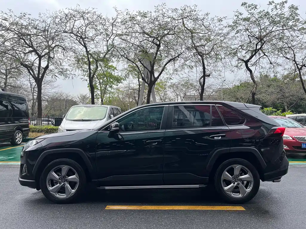 TOYOTA RAV4 RONGFANG 2023