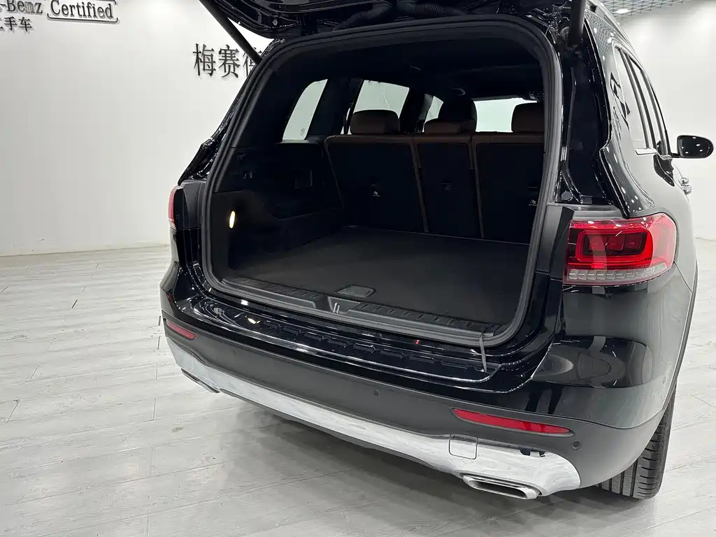 MERCEDES BENZ GLB 2020