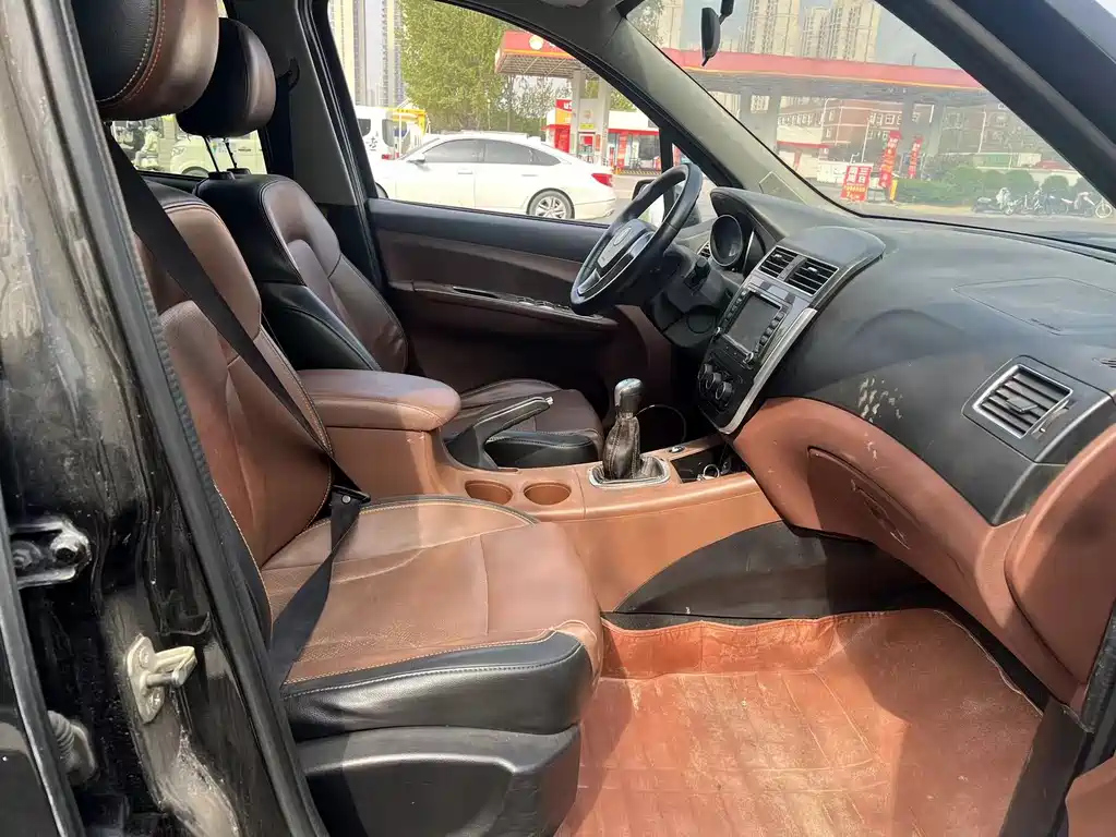DONGFENG JOYEAR X5 2016