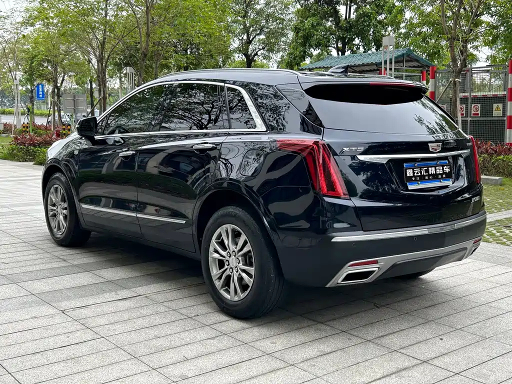 CADILLAC XT5 2020
