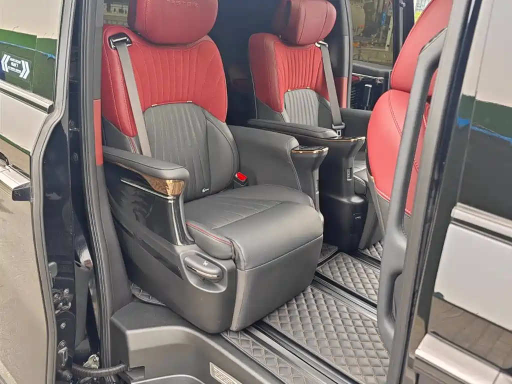 TRUMPCHI M8 2022