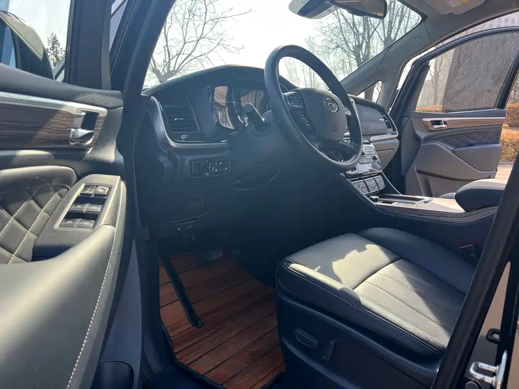 TRUMPCHI M8 2019