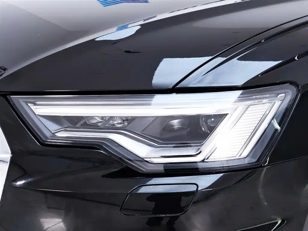 AUDI A6L 2023