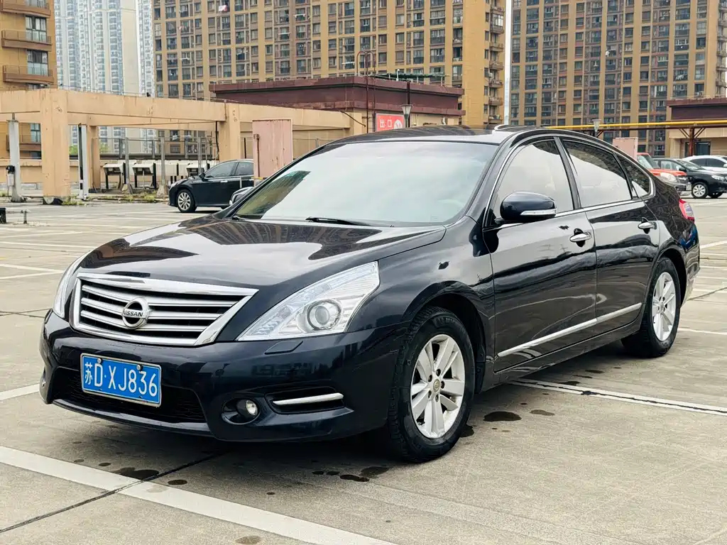 NISSAN TEANA 2012
