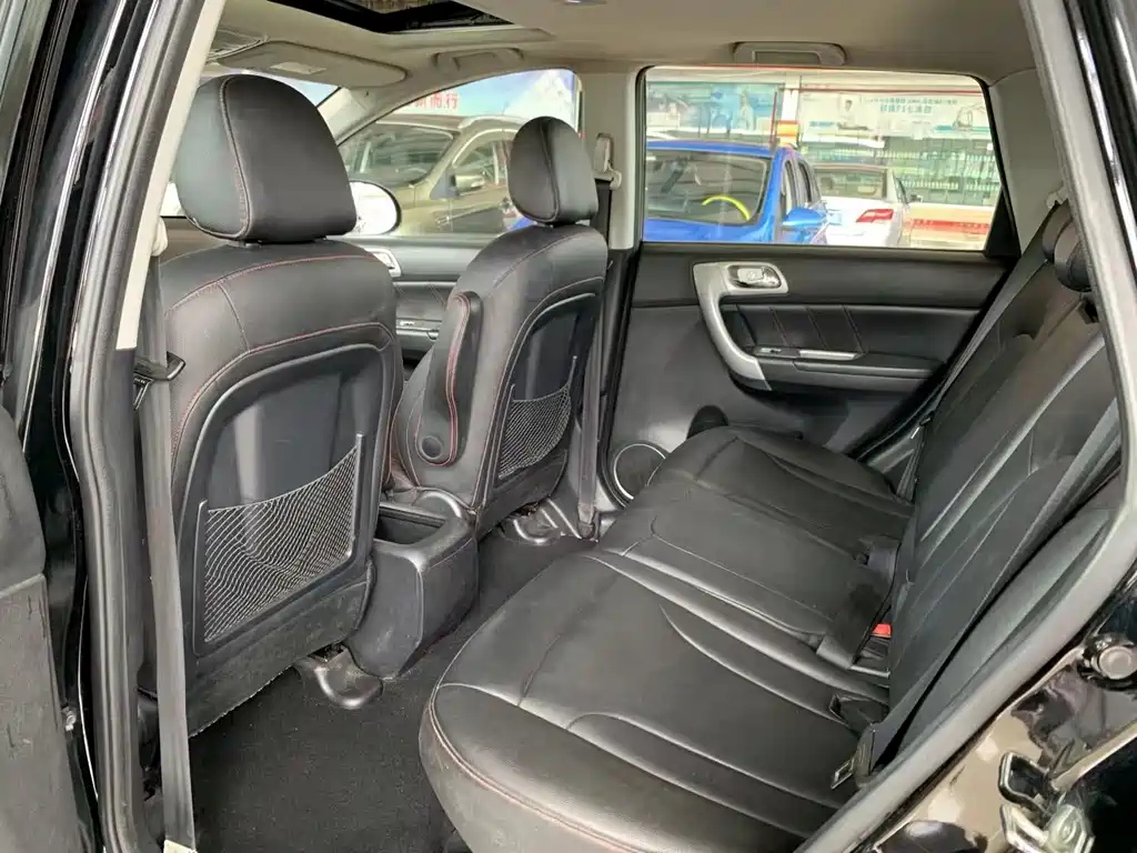 HAVAL H6 2015