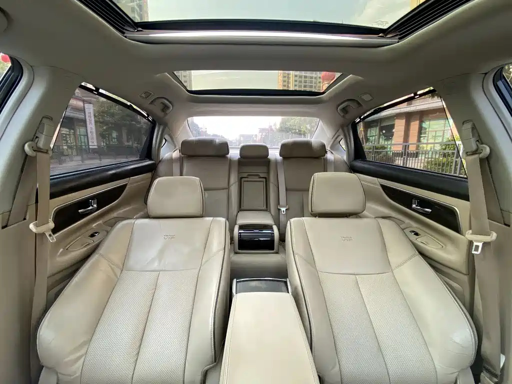 NISSAN TEANA 2015