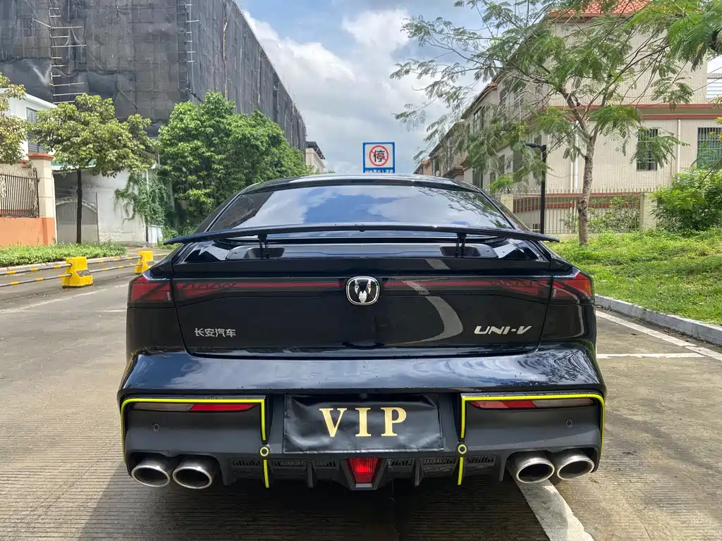 CHANGAN UNI-V 2022