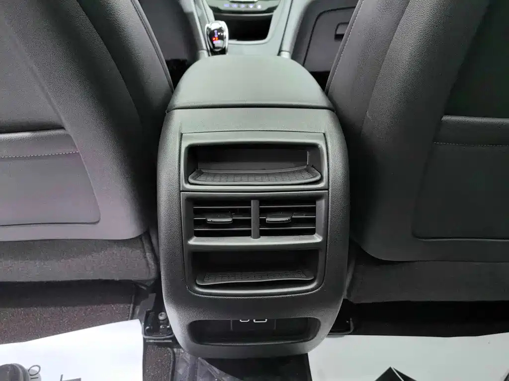 CADILLAC XT5 2021