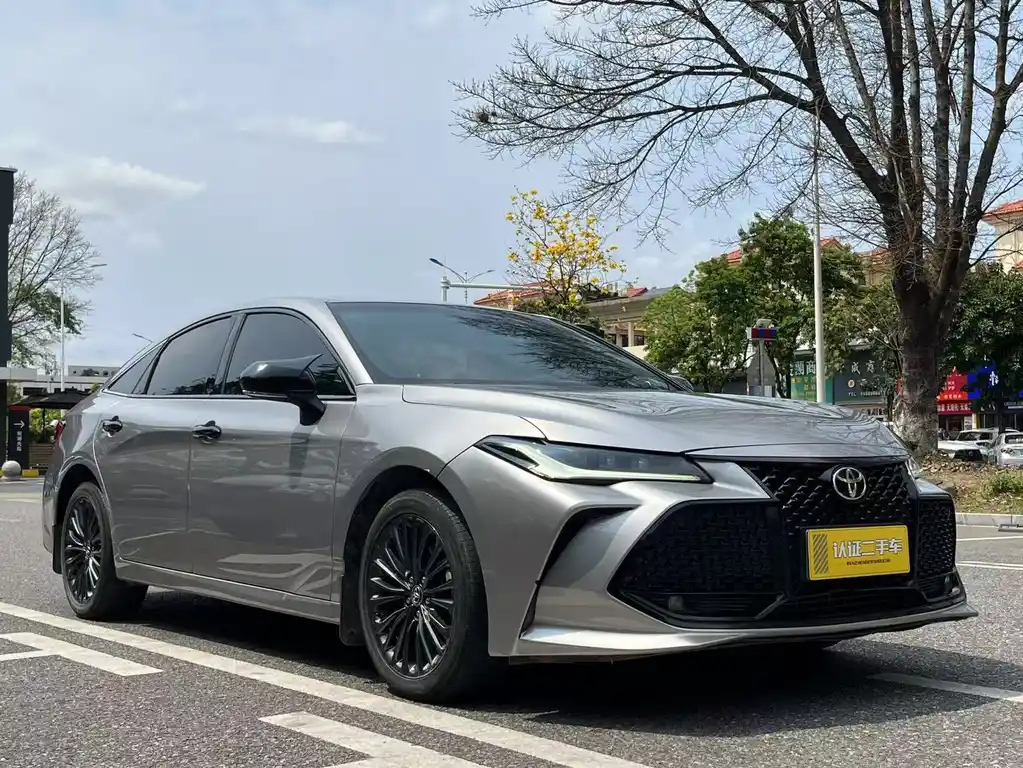 TOYOTA AVALON 2022