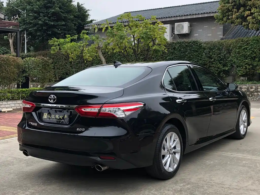TOYOTA CAMRY 2023