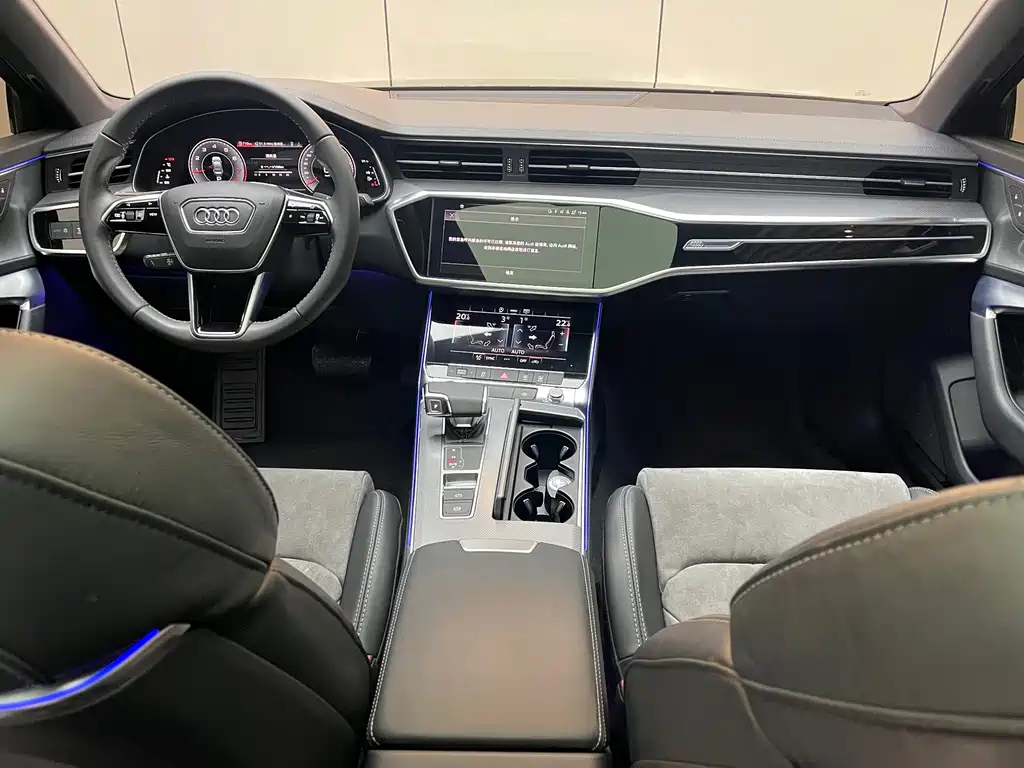 AUDI A6L 2021