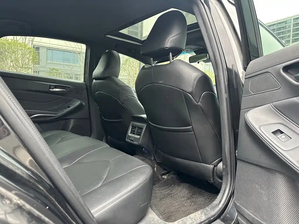 TOYOTA AVALON 2020