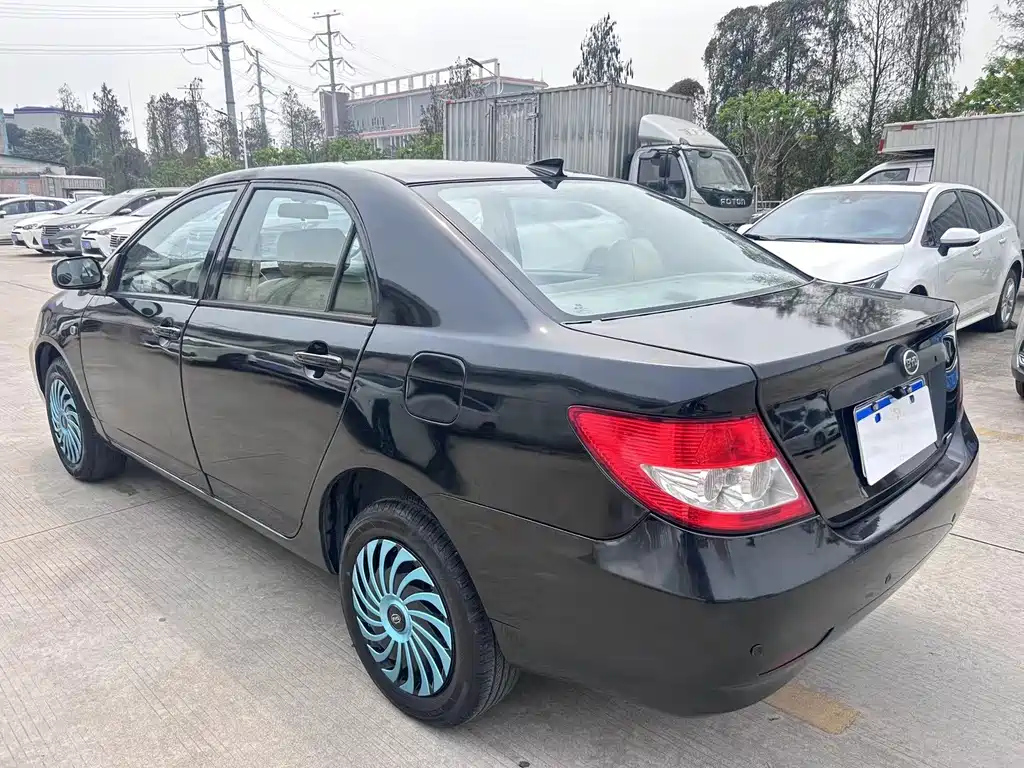 BYD F3 2010