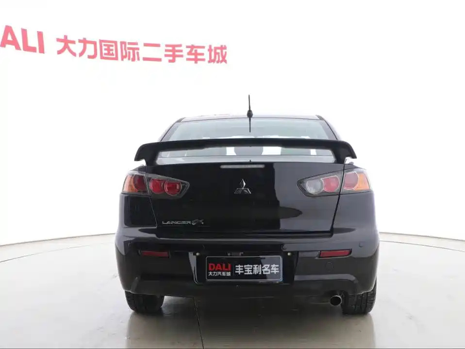 MITSUBISHI LANCER EX 2013