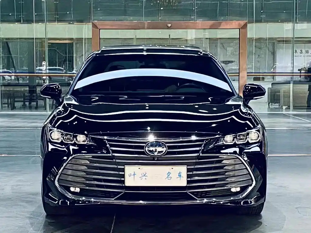 TOYOTA AVALON 2019