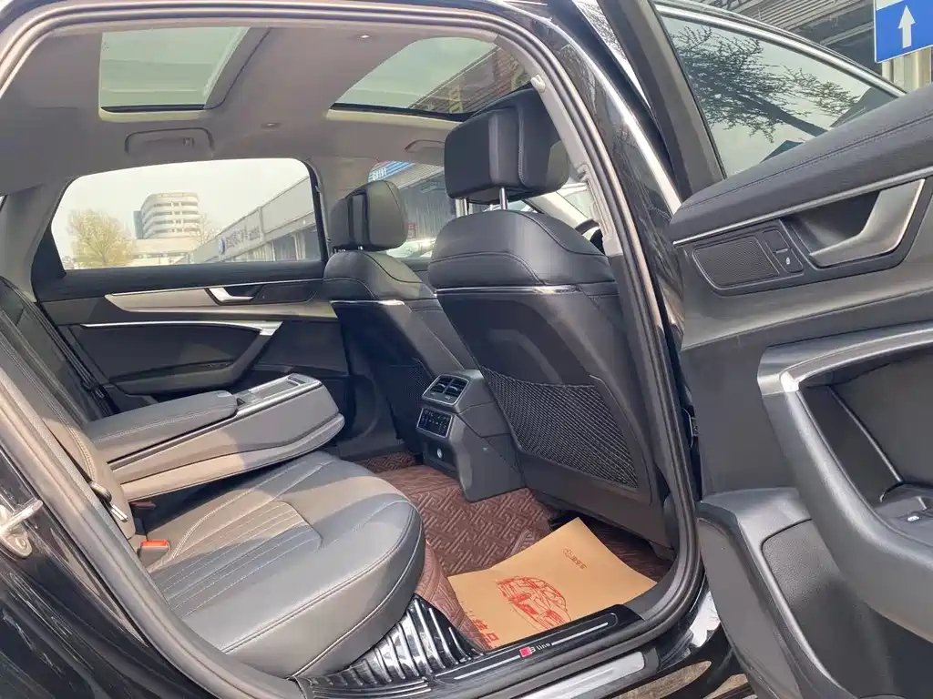 AUDI A6L 2021