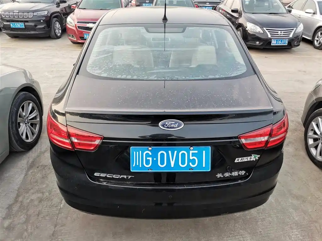 FORD ESCORT 2016