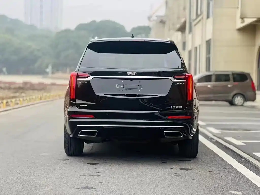 CADILLAC XT6 2022