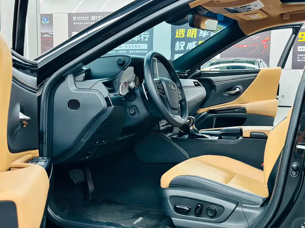 LEXUS ES 2022