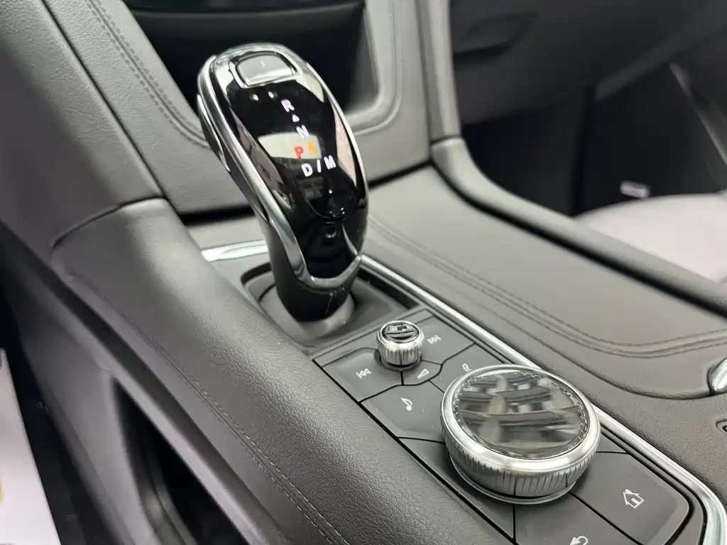 CADILLAC XT5 2023
