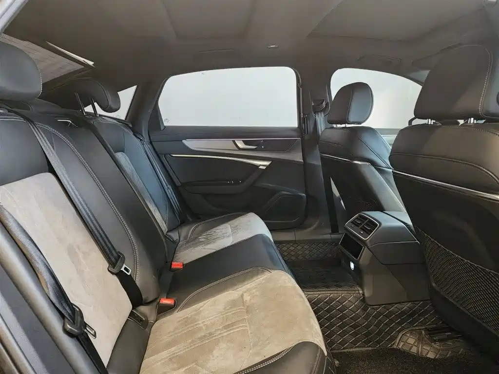 AUDI A6L 2022