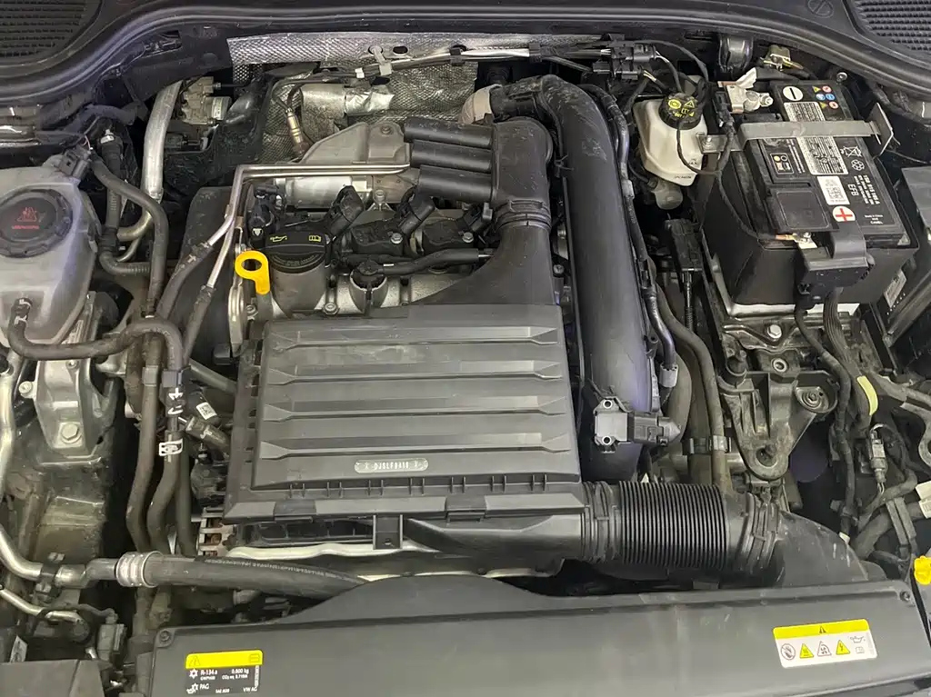 VOLKSWAGEN GOLF 2022