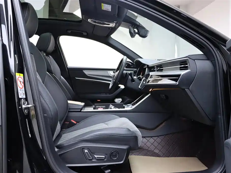 AUDI A6L 2023