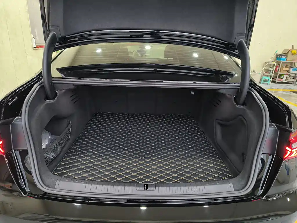 AUDI A6L 2023