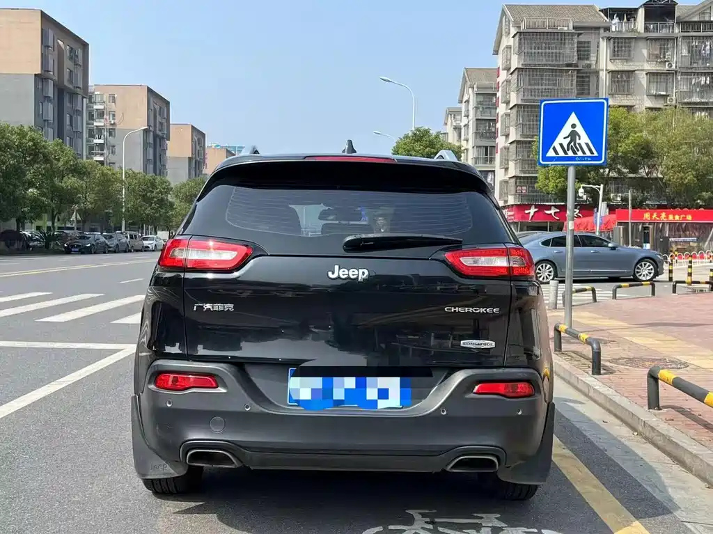 JEEP CHEROKEE 2017