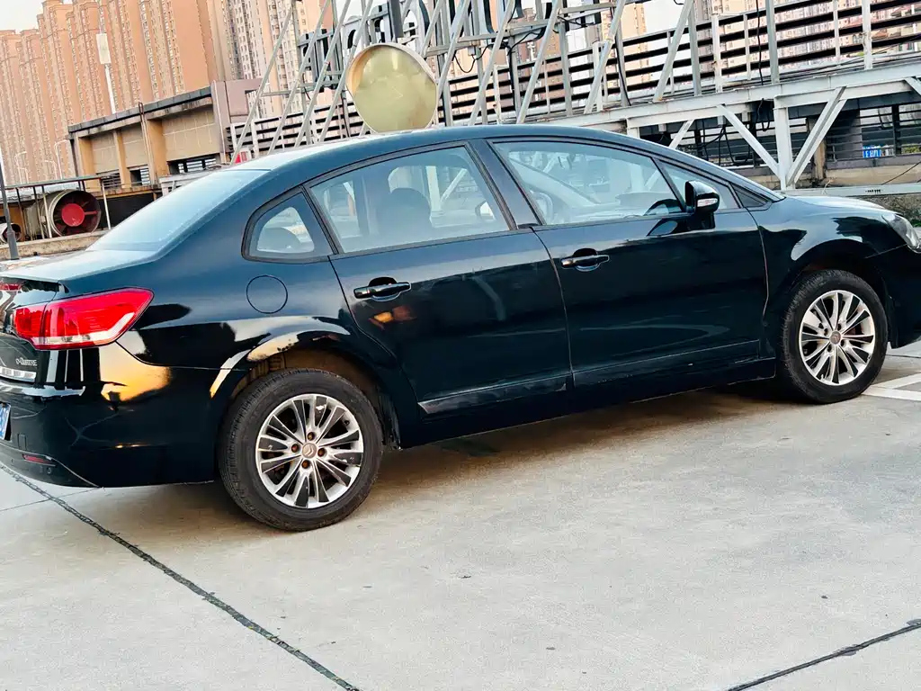 CITROEN C-QUATRE 2013