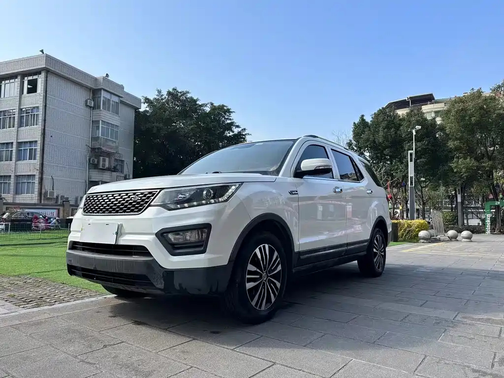 CHANGAN OSHAN CX70 2017