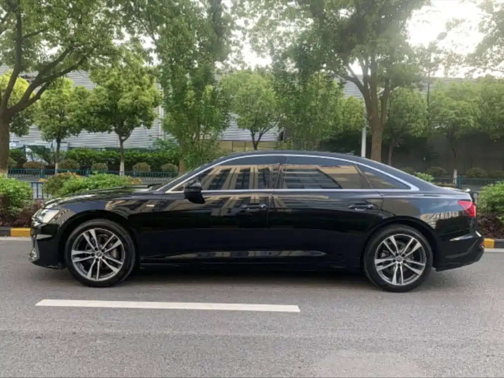 AUDI A6L 2020
