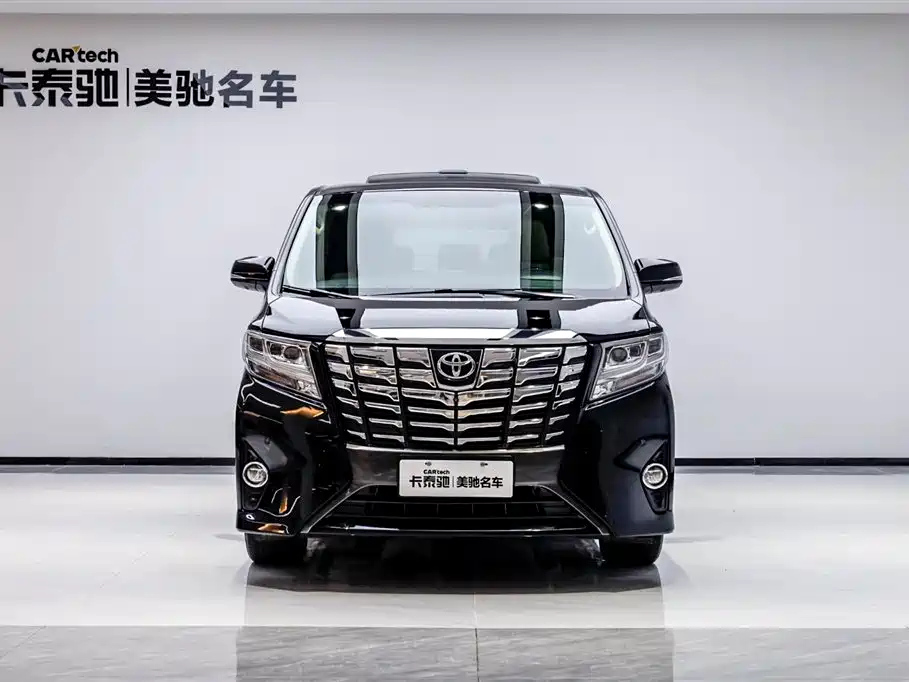 TOYOTA ALPHARD 2015