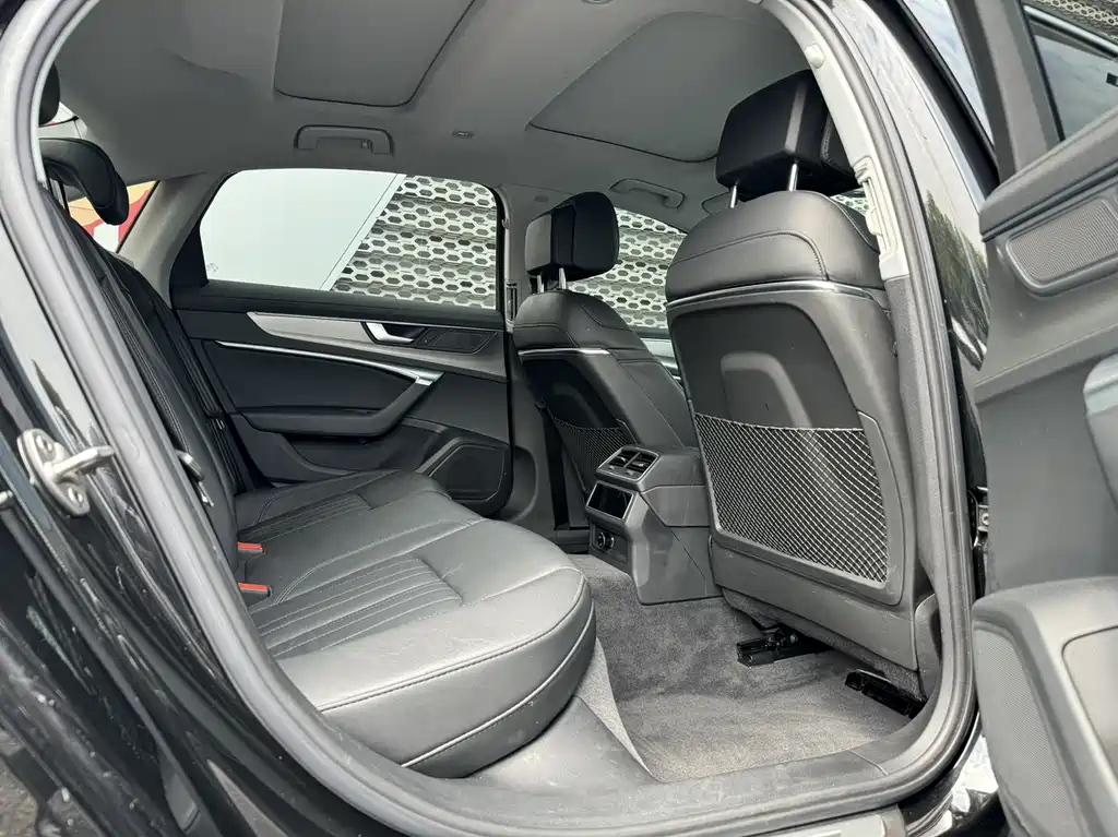 AUDI A6L 2021