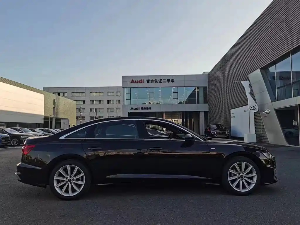 AUDI A6L 2024