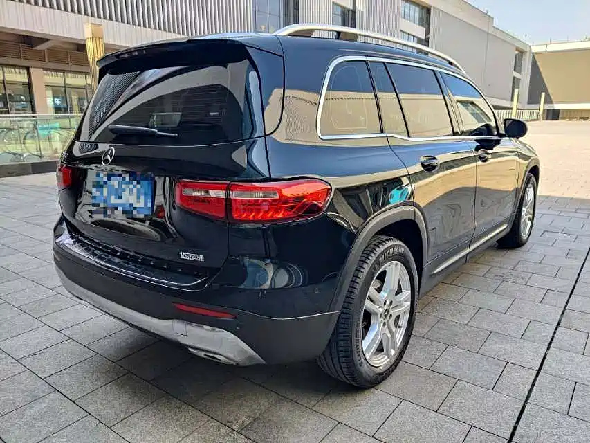 MERCEDES BENZ GLB 2020