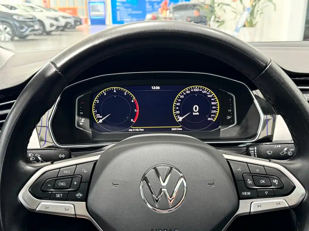 VOLKSWAGEN MAGOTAN 2021