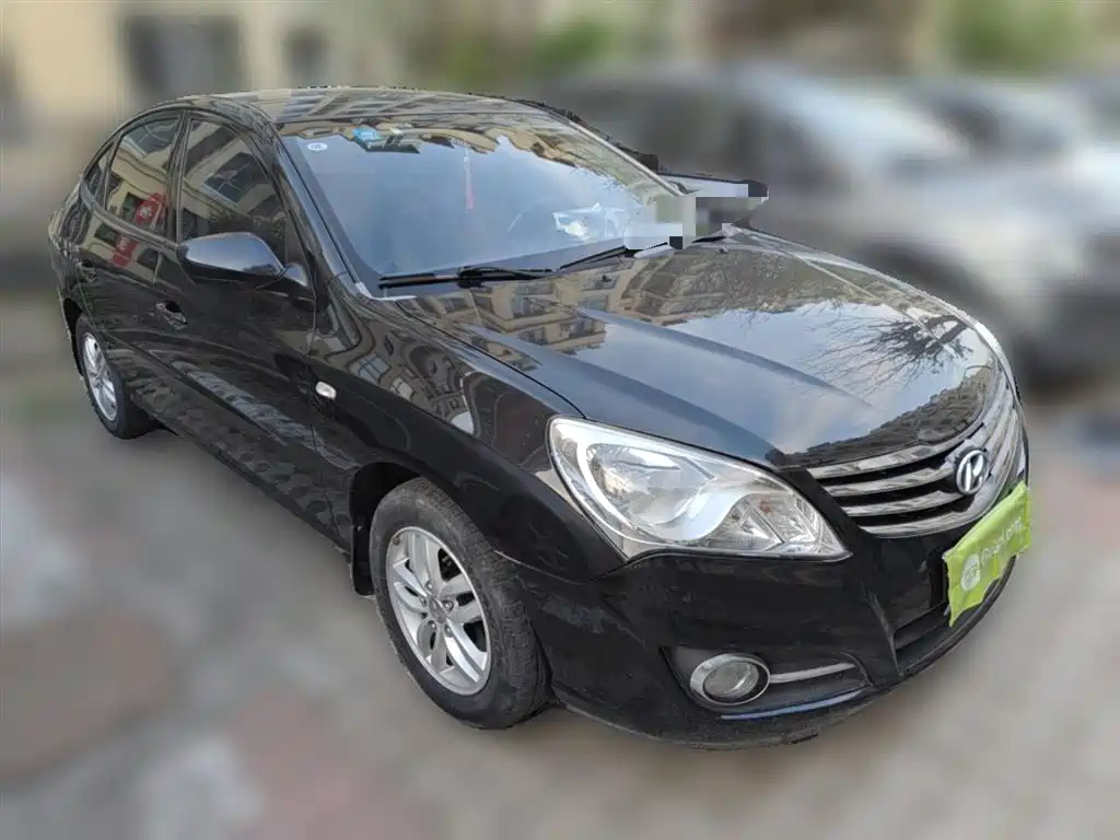 HYUNDAI CELESTA 2011