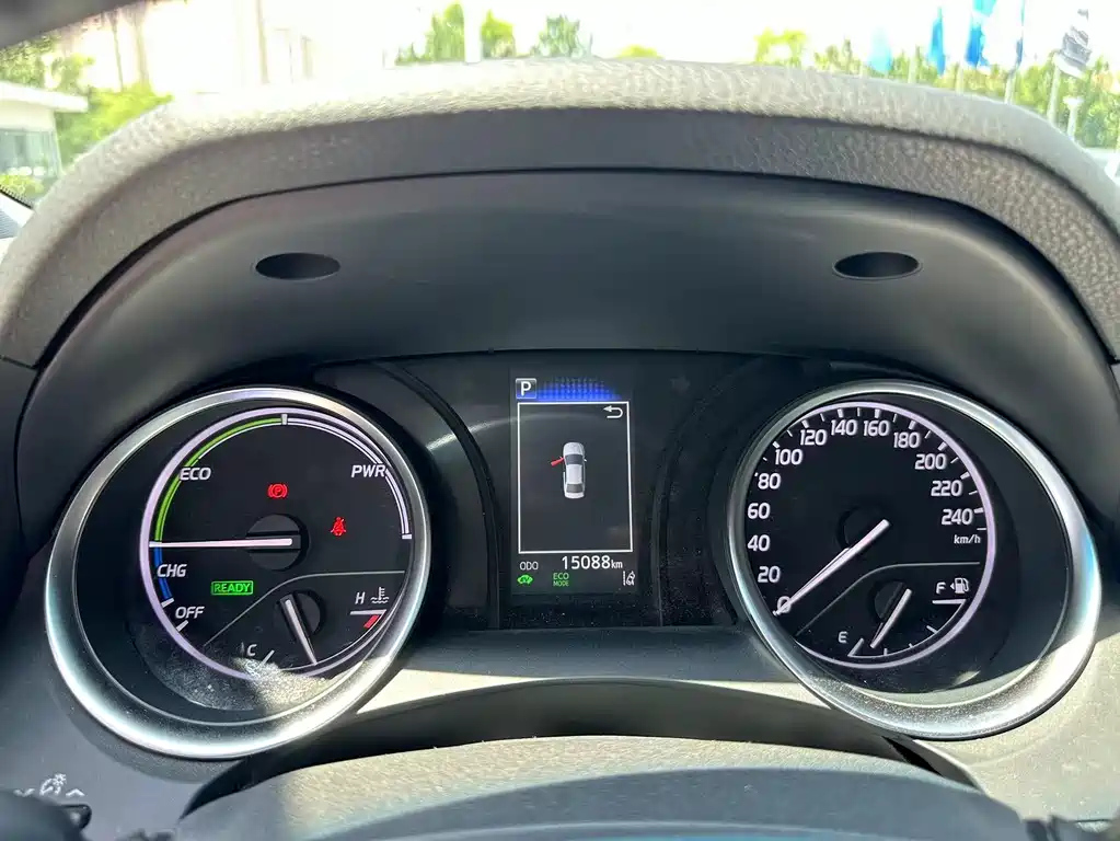 TOYOTA CAMRY 2022