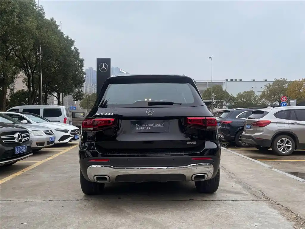 MERCEDES BENZ GLB 2022