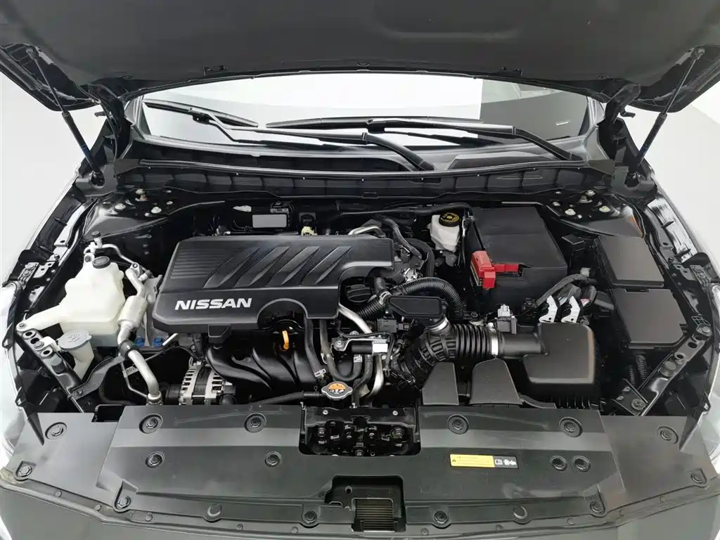 NISSAN TEANA 2021