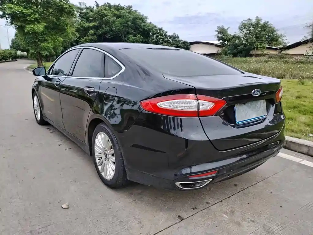 FORD MONDEO 2014